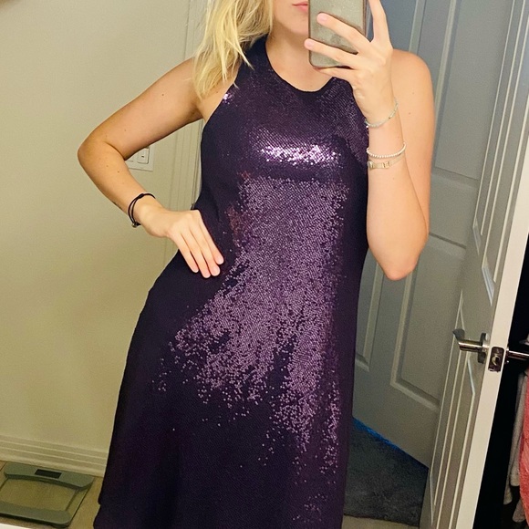 LIKE NEW Super Sparkling Luxurious Gorgeous Sequin Embellished Dress in Purple - Picture 2 of 4